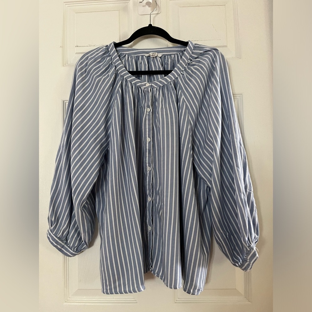 beachlunchlounge Blue and White Striped Button-Front Top